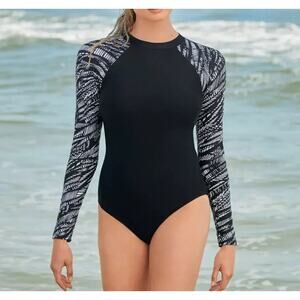 Reebok Small Swimsuit One-Piece Long Sleeves Padded High-Neck Lined Black New